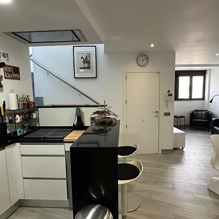 אתר נופש Edificio Gran8nerja *