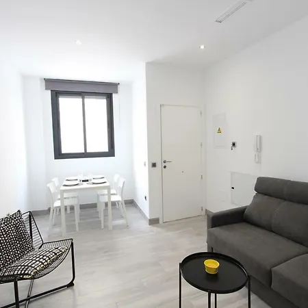 Edificio Gran8nerja * Nerja