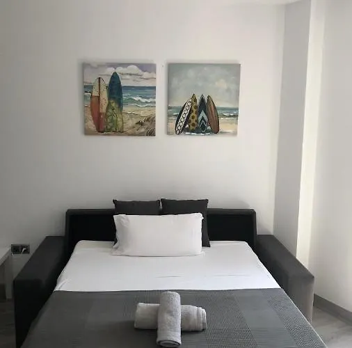 אתר נופש Edificio Gran8nerja *