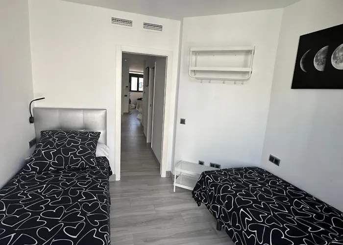 Edificio Gran8nerja אתר נופש