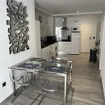 Edificio Gran8nerja Feriested *