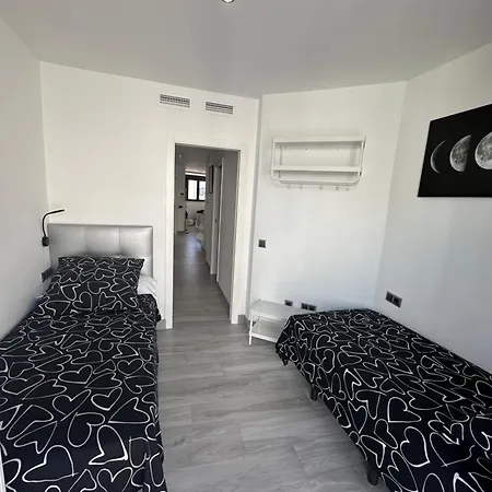 Edificio Gran8nerja אתר נופש