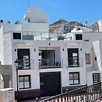 Edificio Gran8nerja 度假村 内尔哈