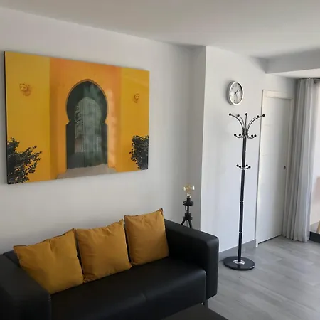 Edificio Gran8nerja Semesteranläggning (resort)