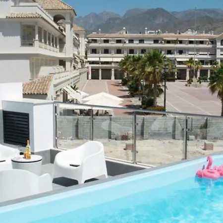 Semesteranläggning (resort) Edificio Gran8nerja *